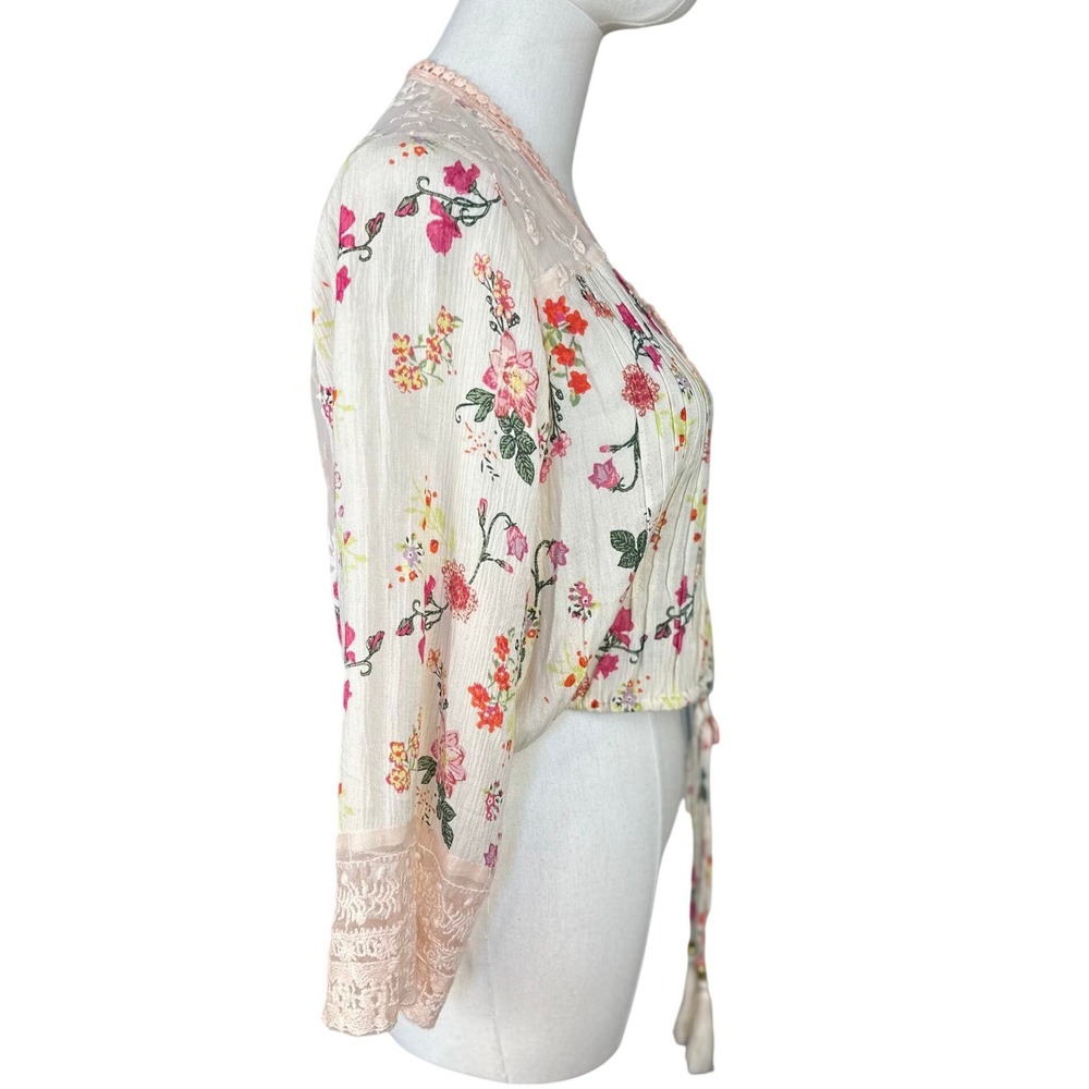 Farm Rio Brazil NWT SZ SM Cropped Blouse Off White Floral Lace Sheer Back Boho - Picture 3 of 12